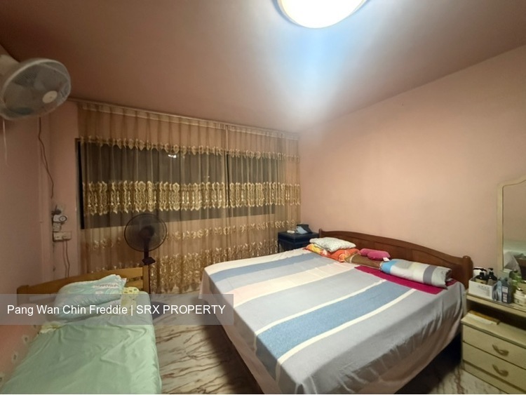 Blk 410 Jurong West Street 42 (Jurong West), HDB Executive #551456291